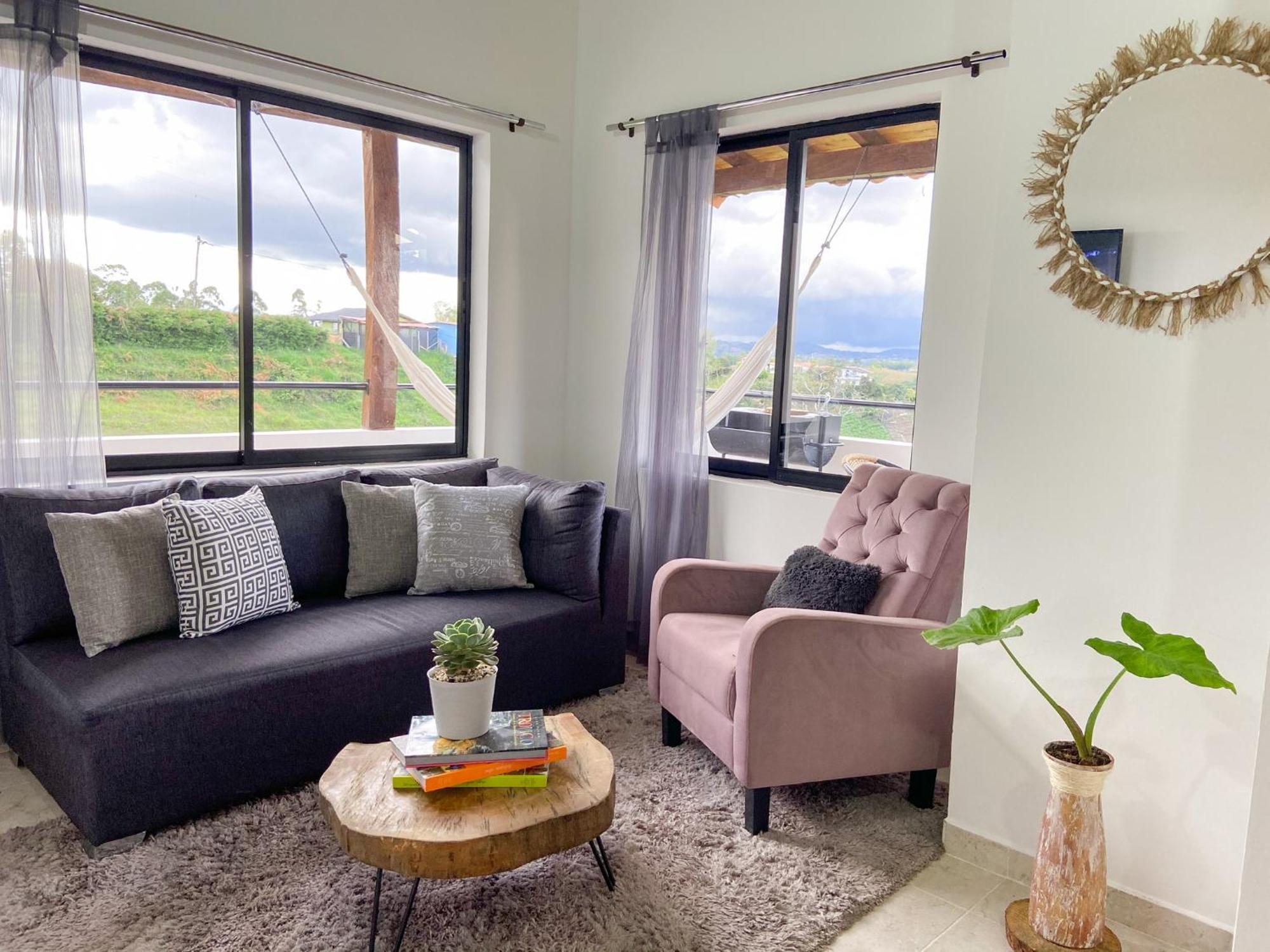 Cabanas Con Jacuzzi Y Chimenea - Casa Floral, Marinilla Eksteriør billede
